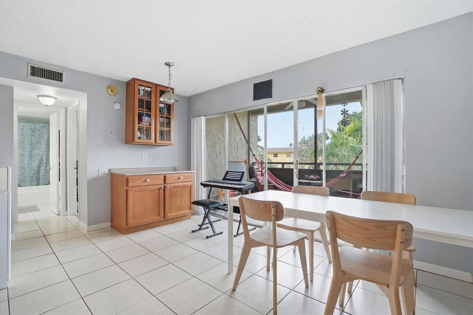 5218 NE 6th Avenue # G2, Oakland Park FL 33334 photo 3