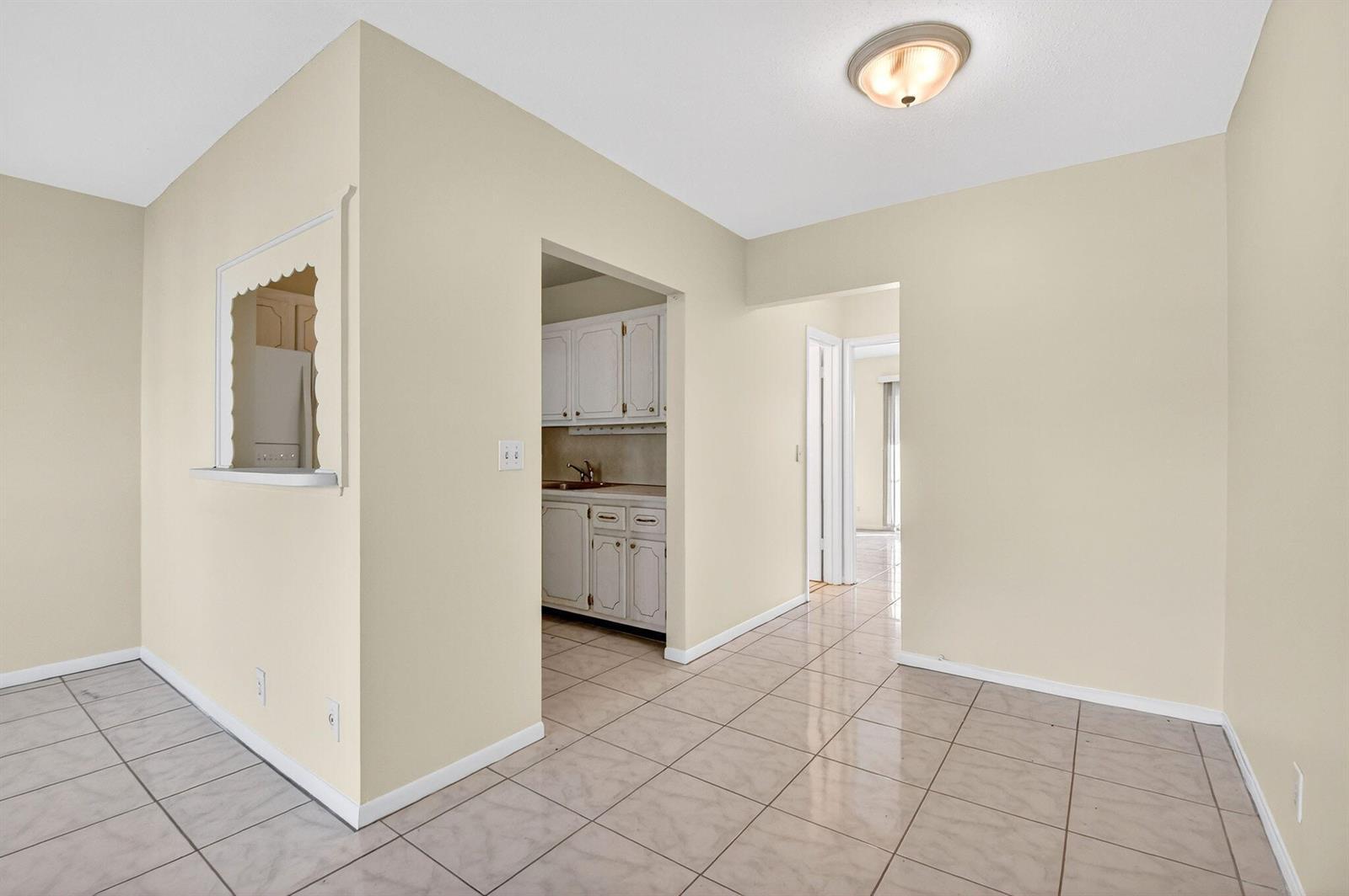 46 Waltham B, West Palm Beach FL 33417 photo 4