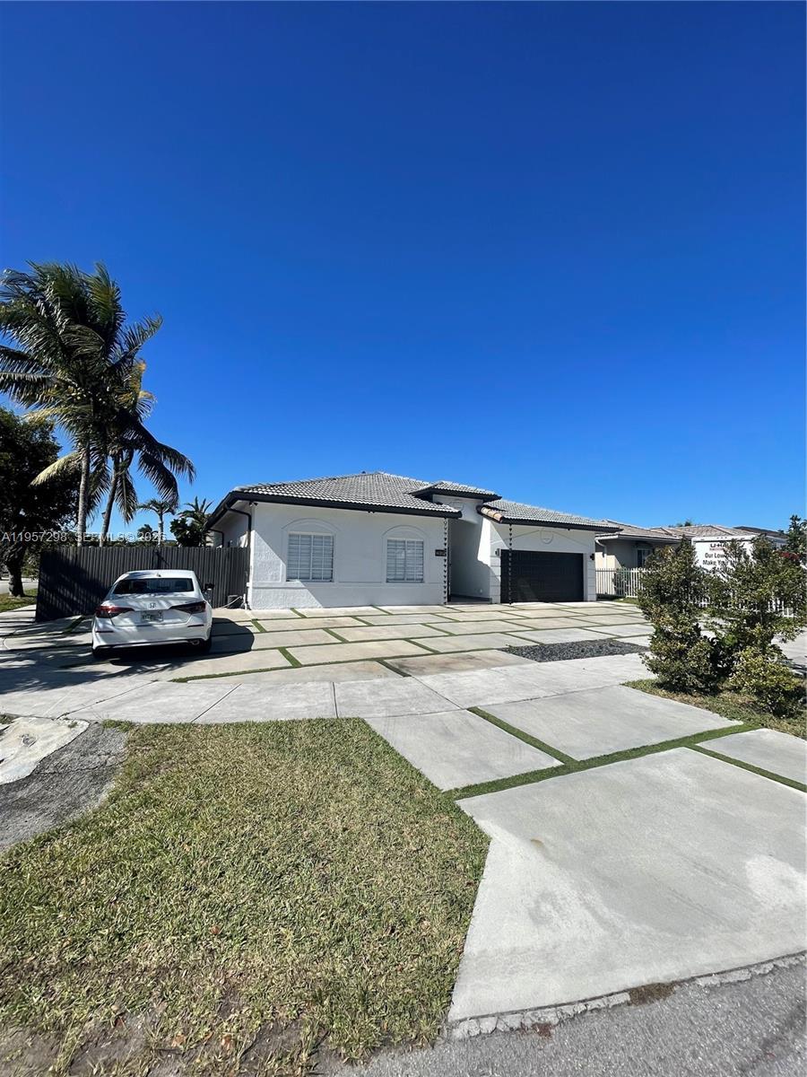 14200 SW 160th Ct, Miami FL 33196 photo 3
