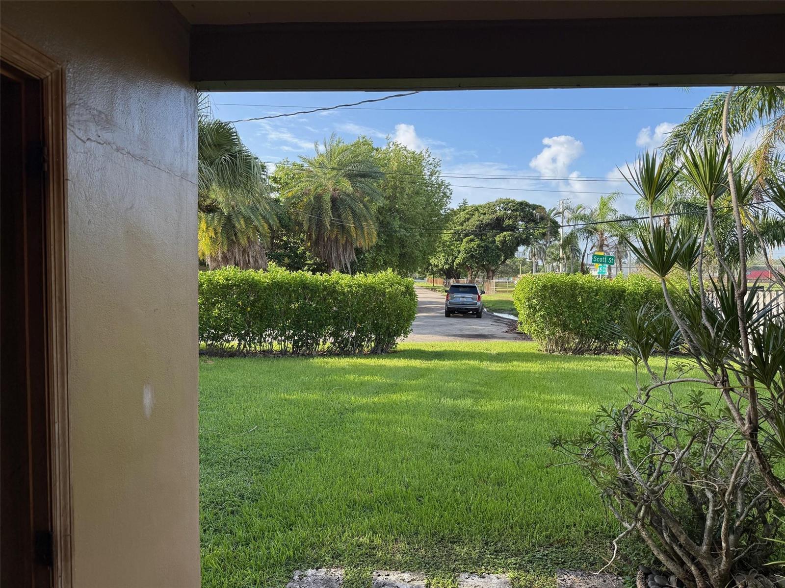 1526 Shenandoah Street, Hollywood FL 33020 photo 4