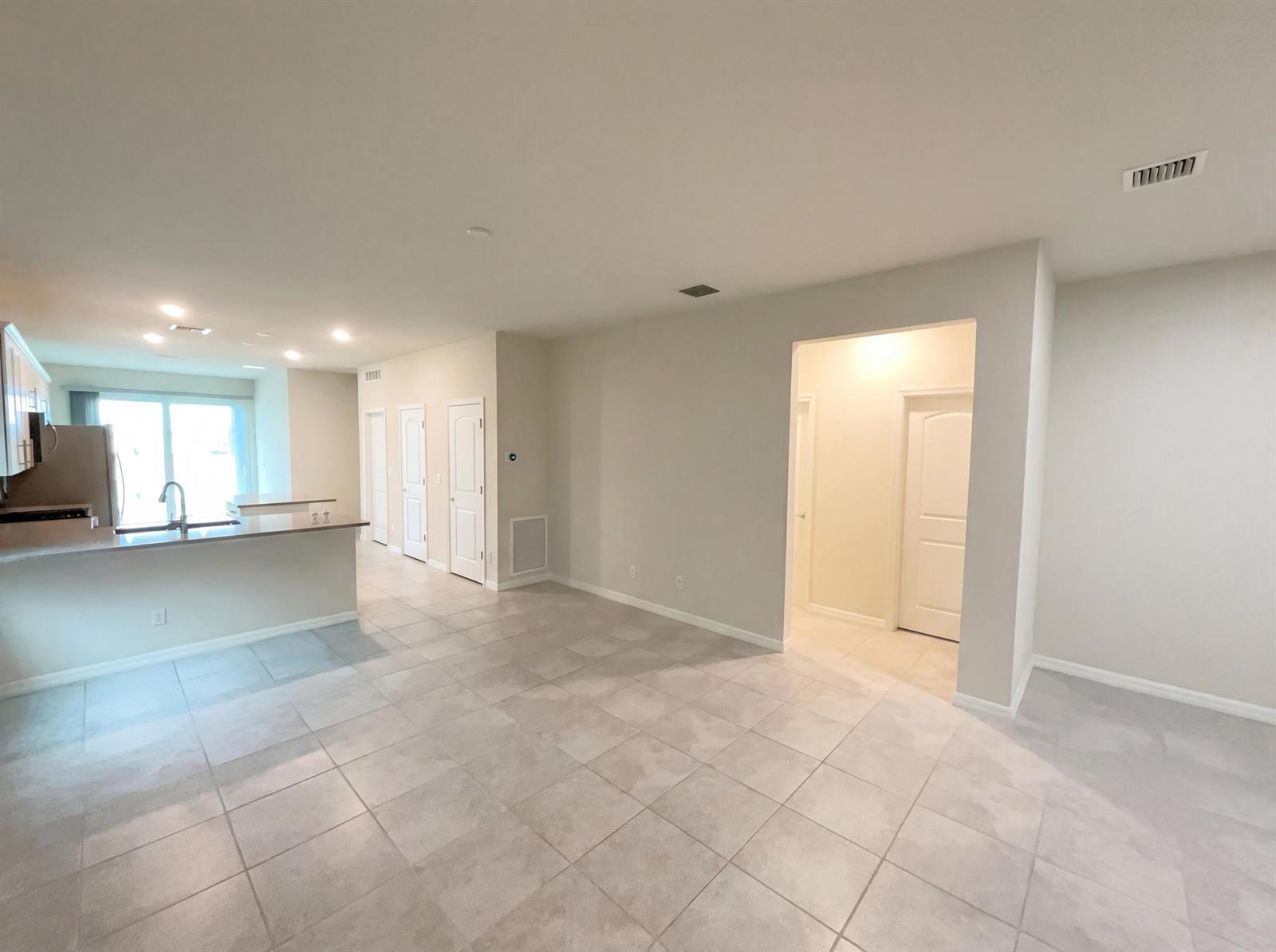 10214 SW Captiva Drive, Port St. Lucie FL 34987 photo 3