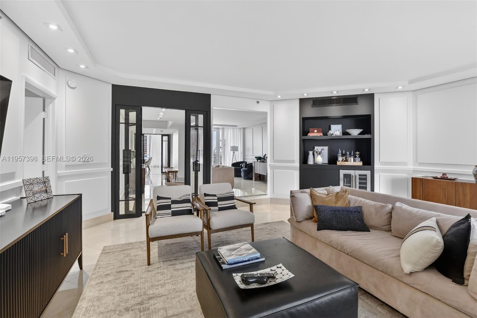 7000 Island Blvd # 1109, Aventura FL 33160