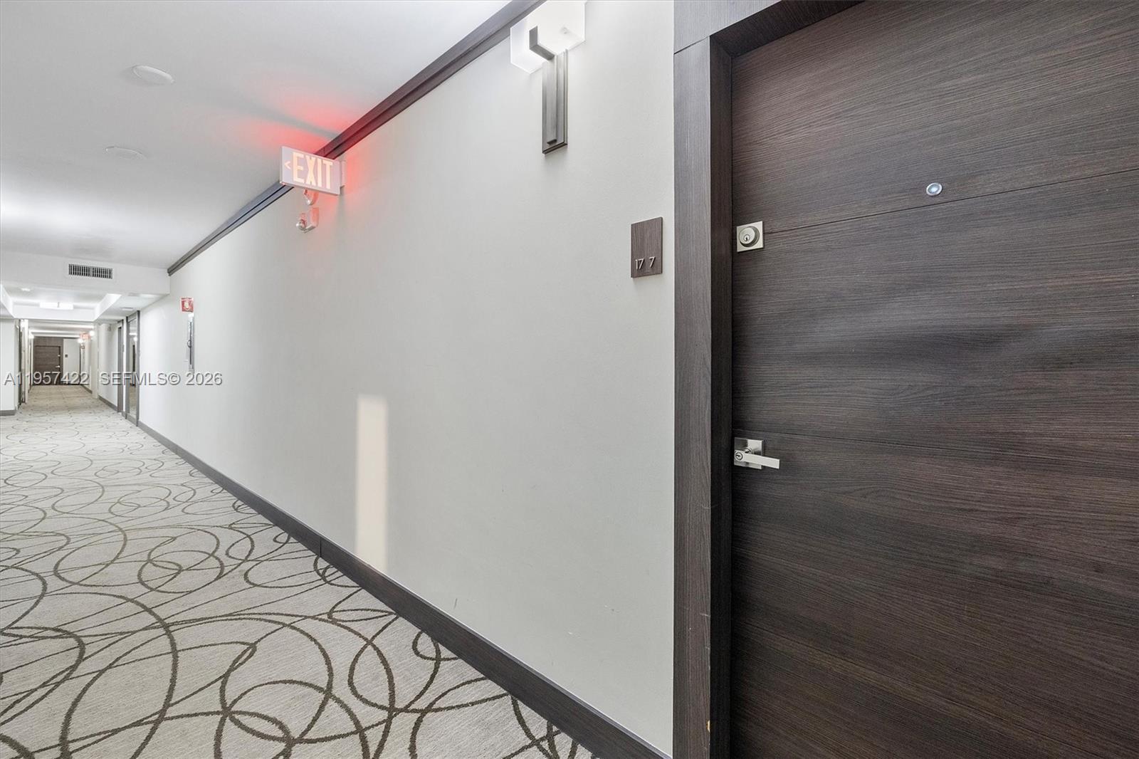 20515 E Country Club Dr # 1747, Aventura FL 33180 photo 2