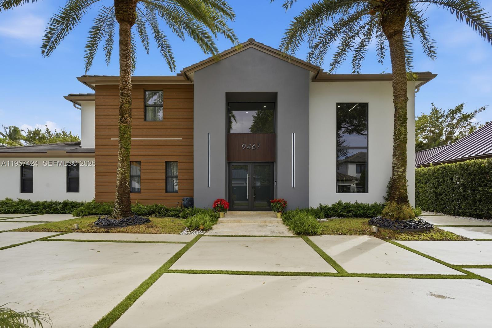 9467 NW 54th Doral Cir Ln, Doral FL 33178 photo 2