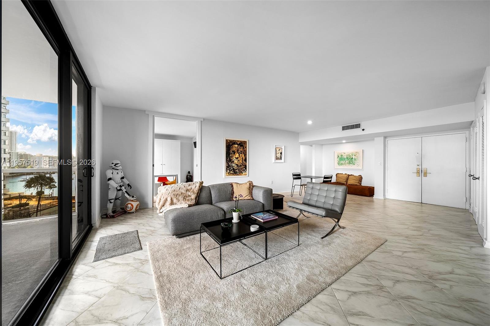 9 Island Ave # 710, Miami Beach FL 33139 photo 3