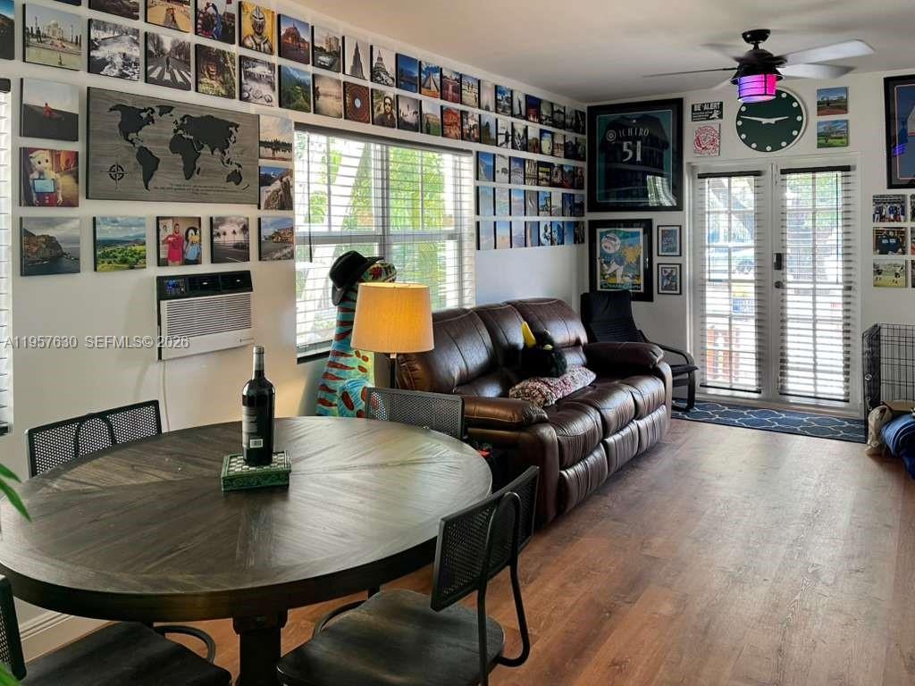 2463 Pine Tree Dr # 4, Miami Beach FL 33140 photo 3