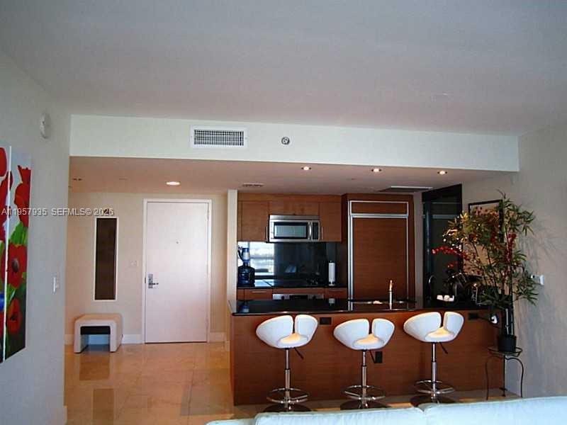 50 Biscayne Blvd # 2808, Miami FL 33132