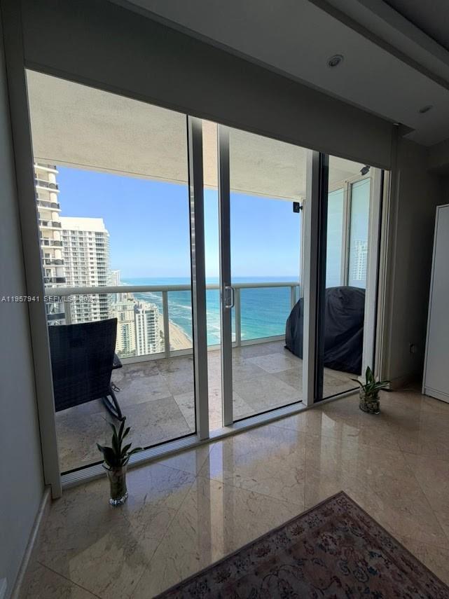 1830 S Ocean Dr # 3810, Hallandale Beach FL 33009 photo 2