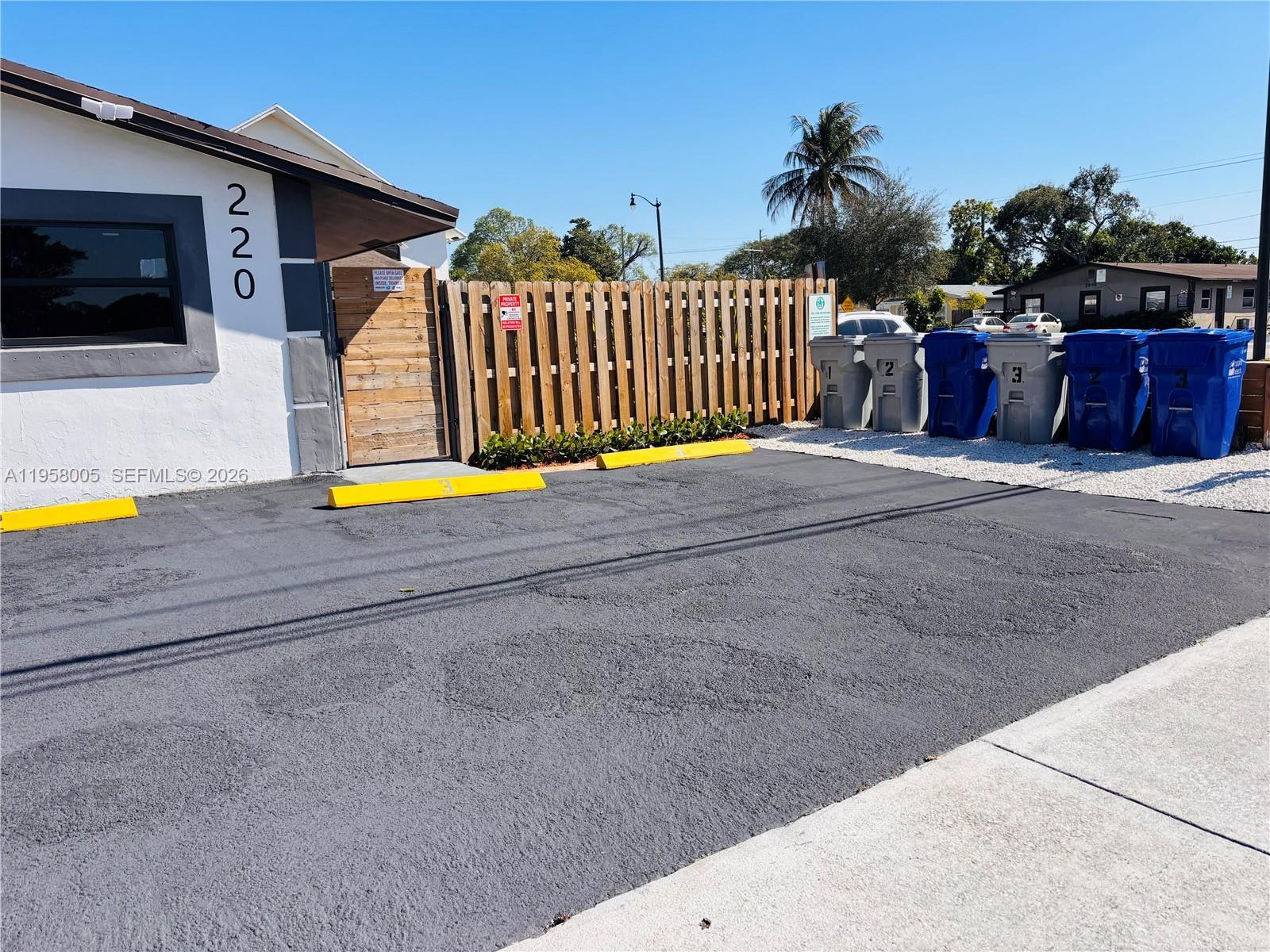 220 NW 27th Ave, Pompano Beach FL 33069 photo 3