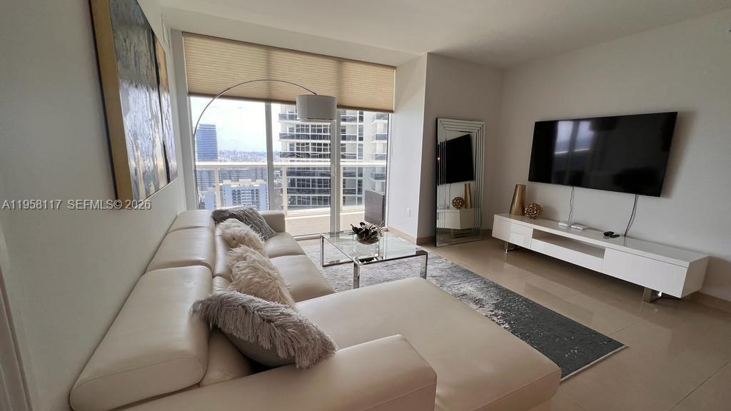 1830 S Ocean Dr # 3404, Hallandale Beach FL 33009 photo 2