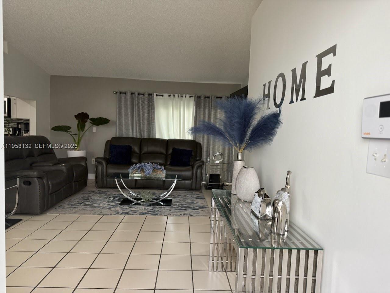 9829 SW 221st St, Cutler Bay FL 33190 photo 4