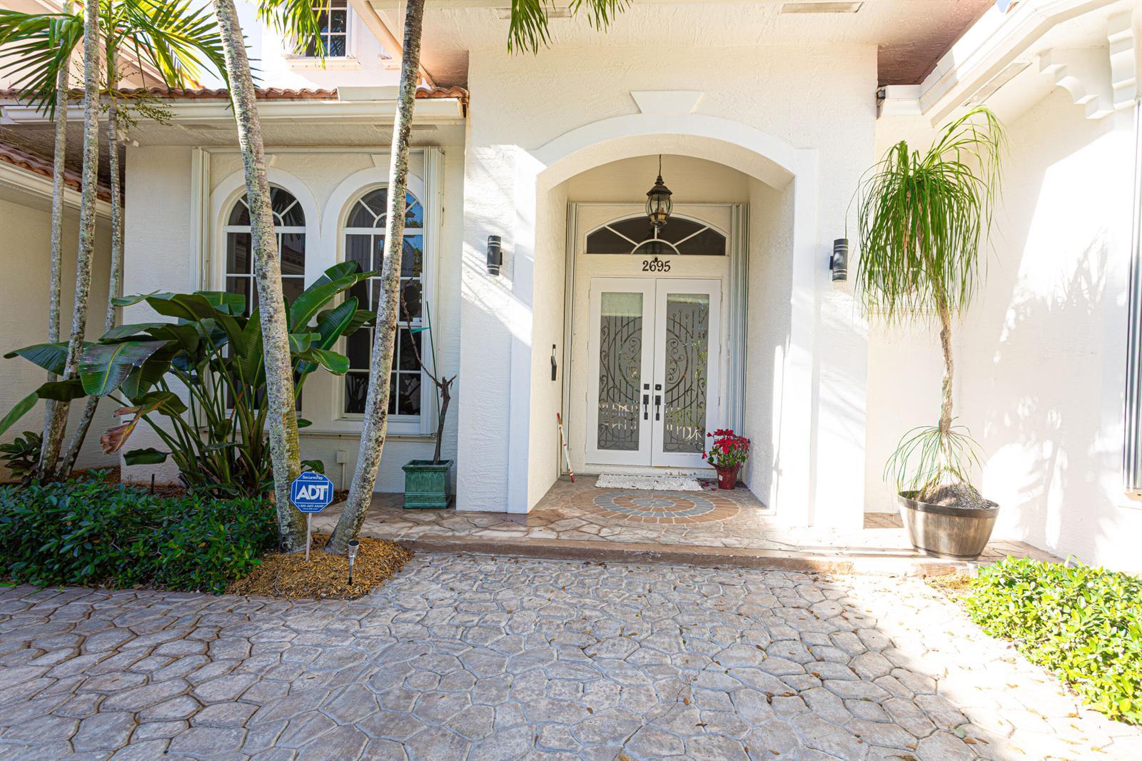 2695 Greenbriar Boulevard, Wellington FL 33414 photo 4