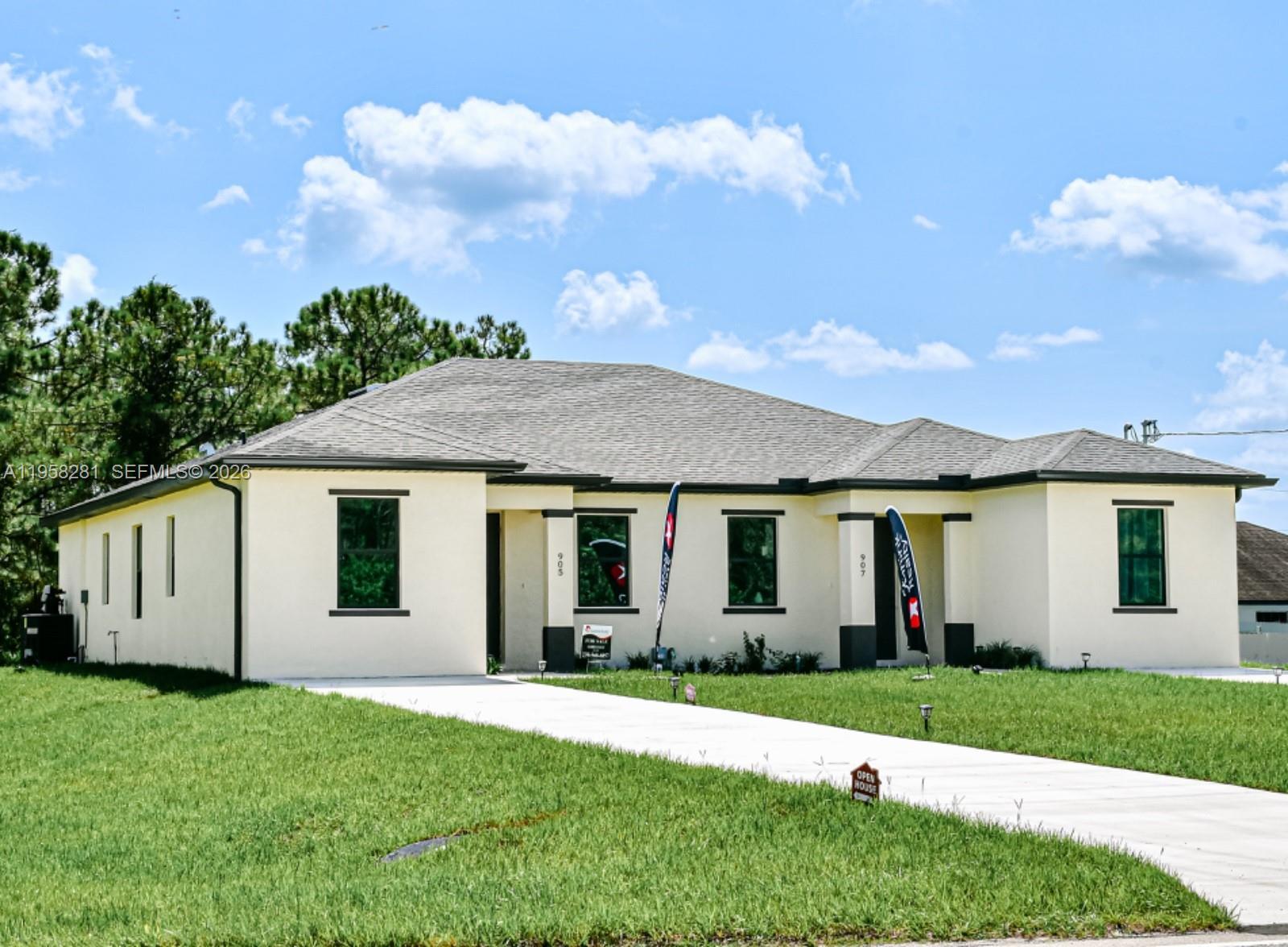434/436 Bell, Lehigh Acres FL 33974