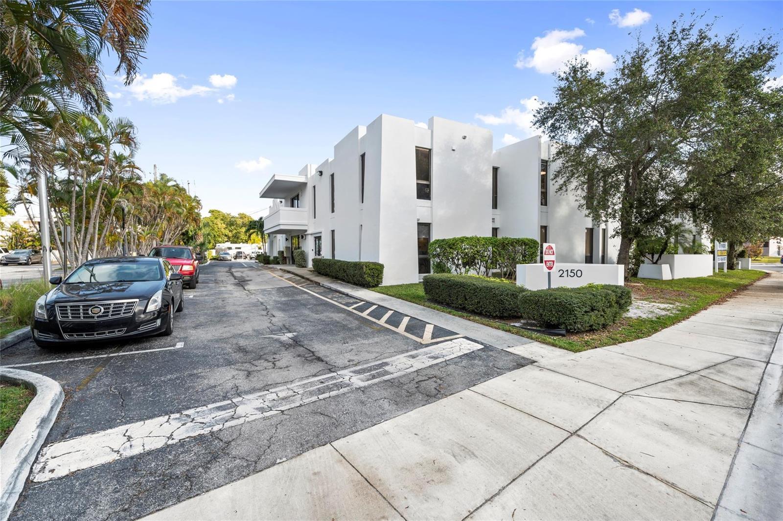 2150 S Andrews Avenue, Fort Lauderdale FL 33316