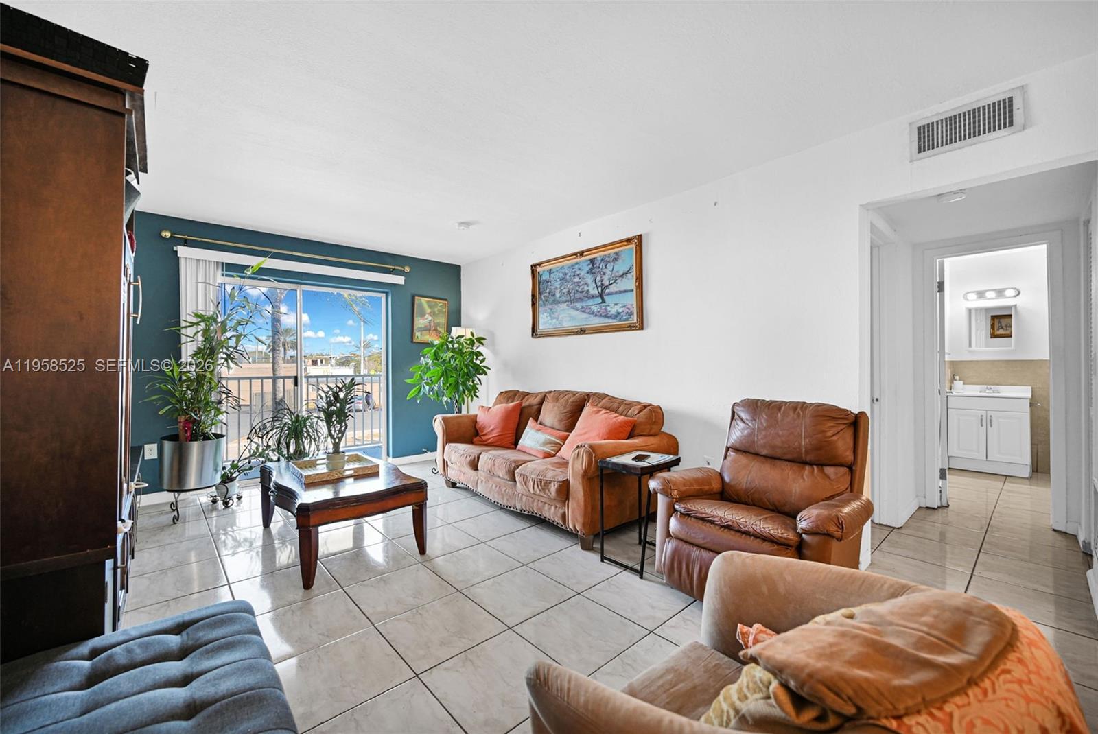 12890 NE 8th Ave # 203, North Miami FL 33161 photo 3