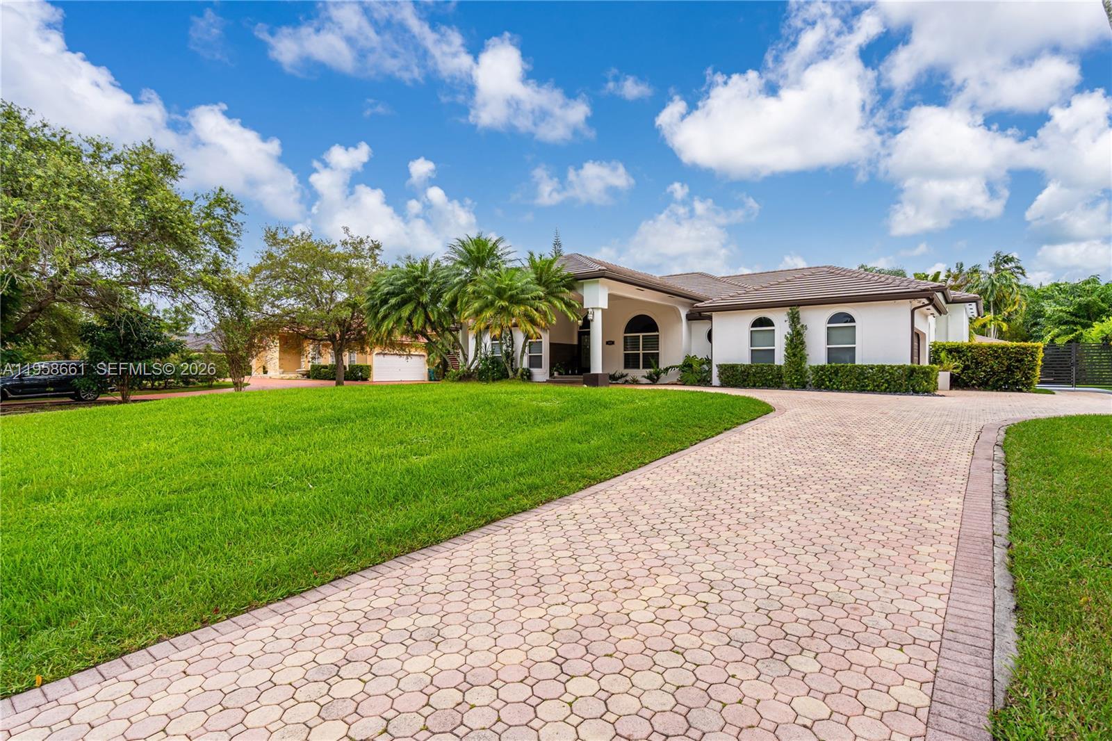 429 NW 130th Ave, Miami FL 33182 photo 5