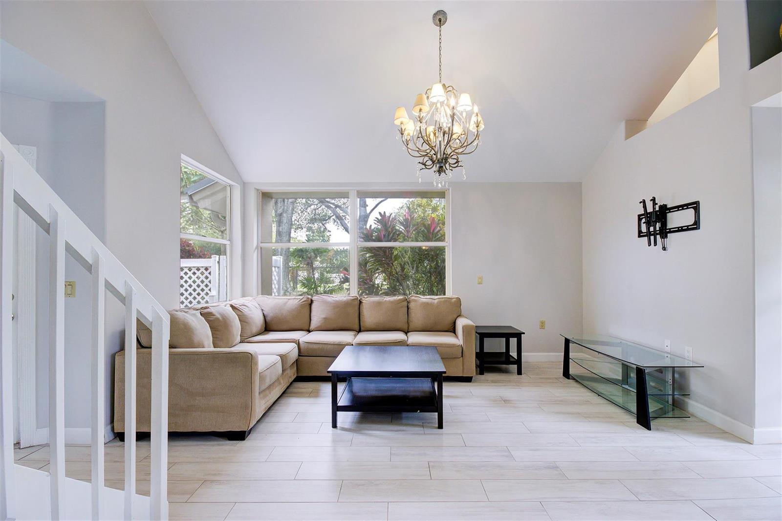 504 Bradford Court # 504, Boynton Beach FL 33436 photo 4
