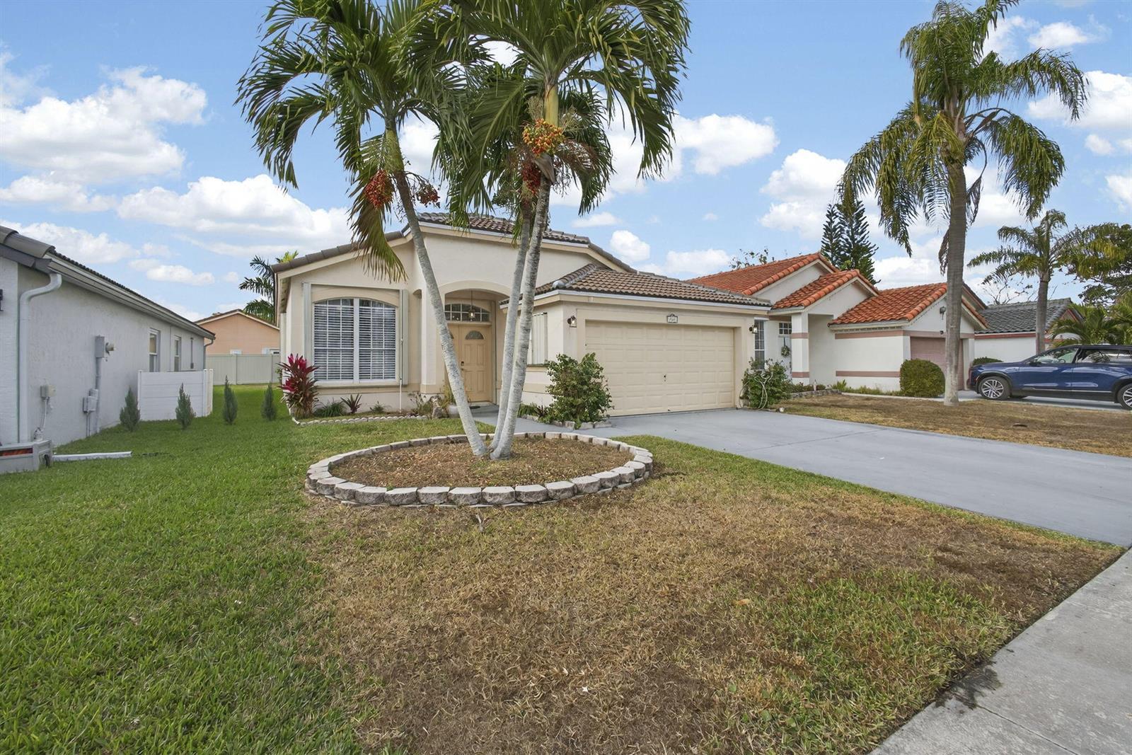 765 Lake Wellington Drive, Wellington FL 33414 photo 5