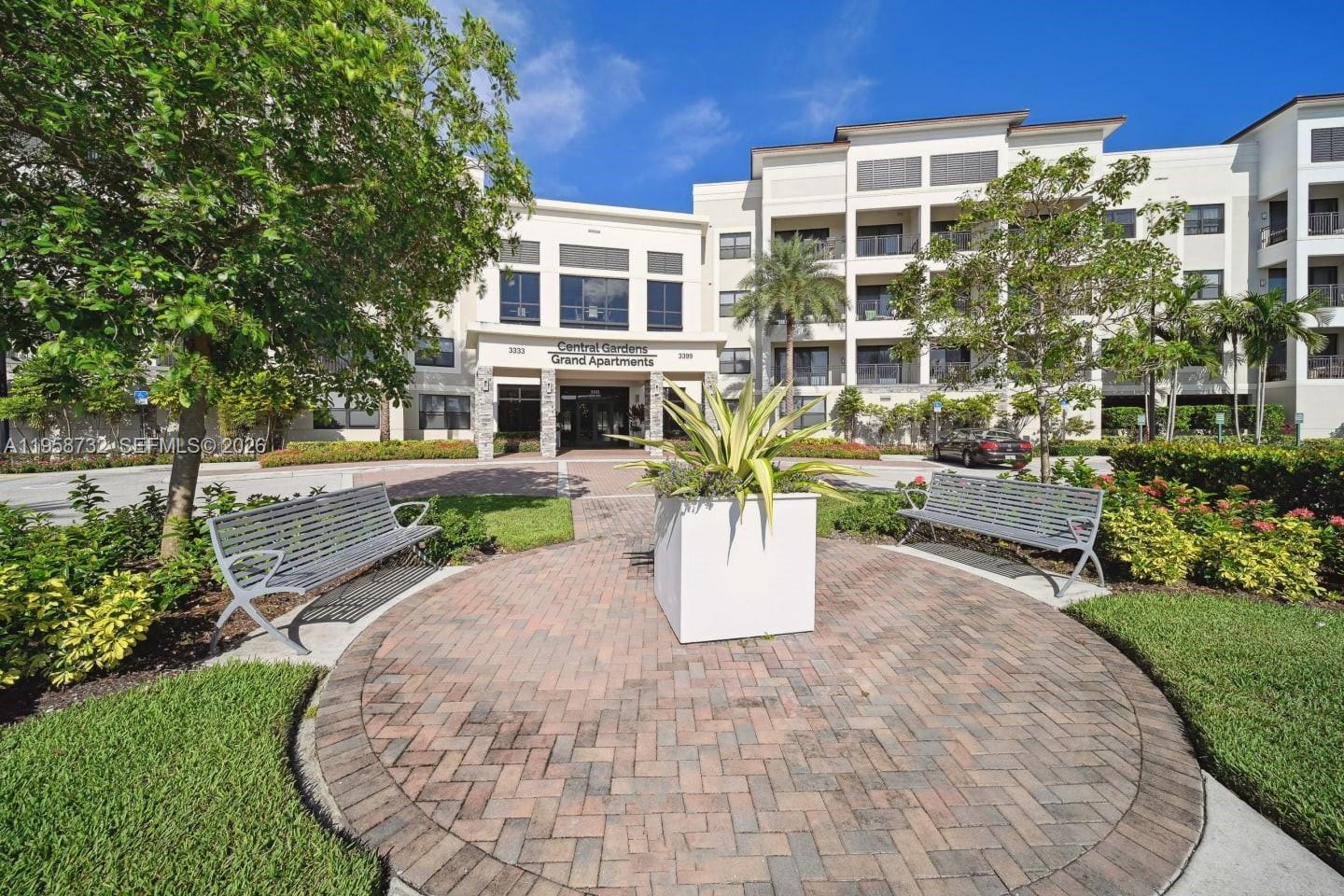 3319 Central Gardens Circle, Palm Beach Gardens FL 33418 photo 3