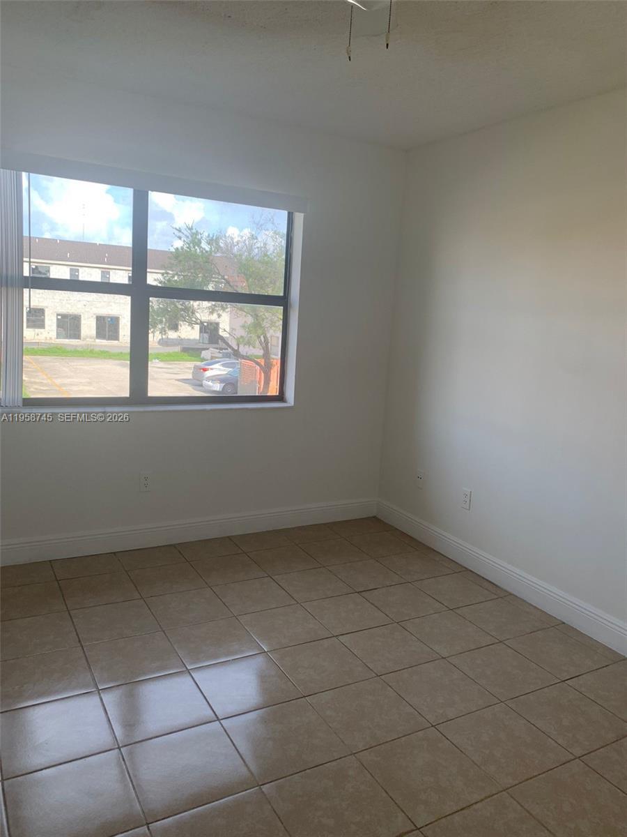 20815 NE 8th Ct # 20, Miami FL 33179 photo 5