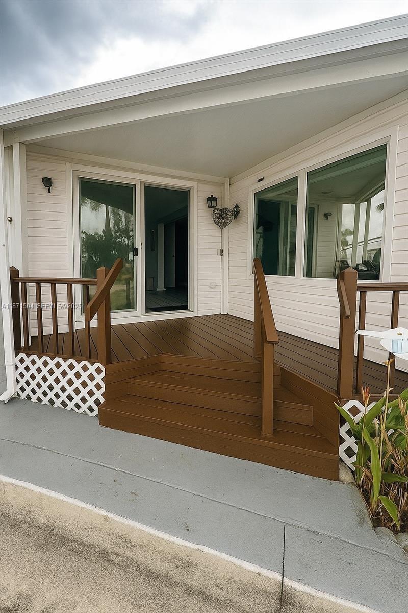 204 Flamingo Drive # 1, Briny Breezes FL 33435 photo 2