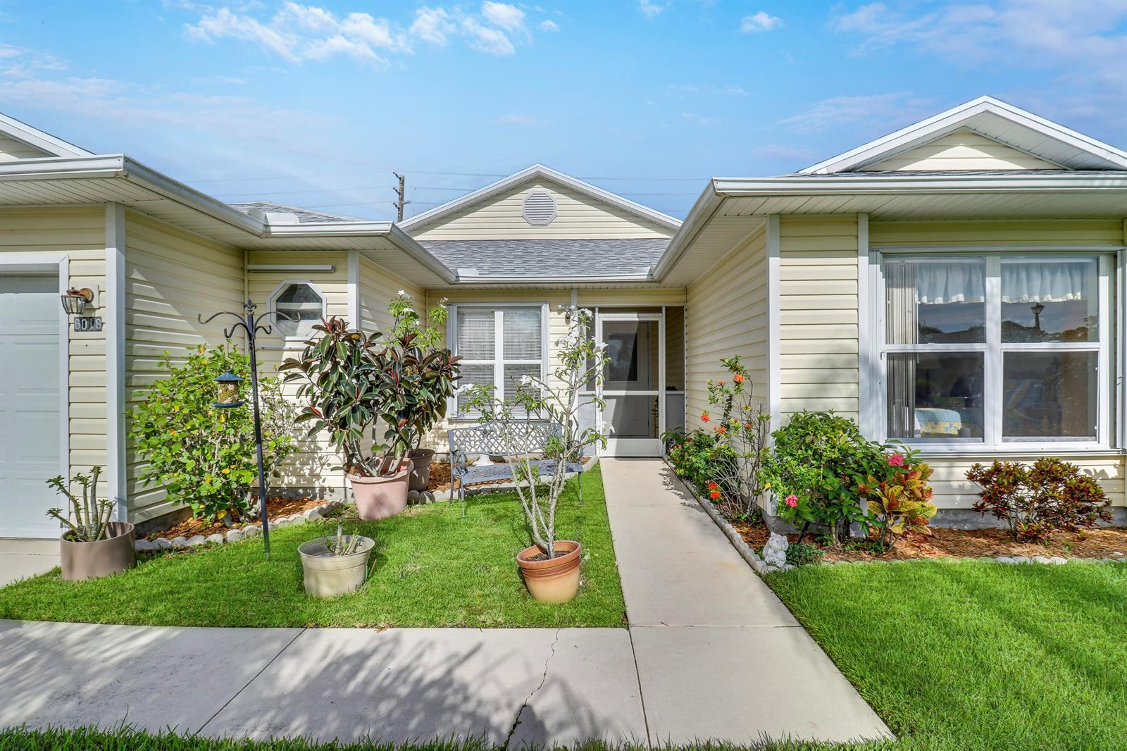 6018 Travelers Way, Fort Pierce FL 34982 photo 2