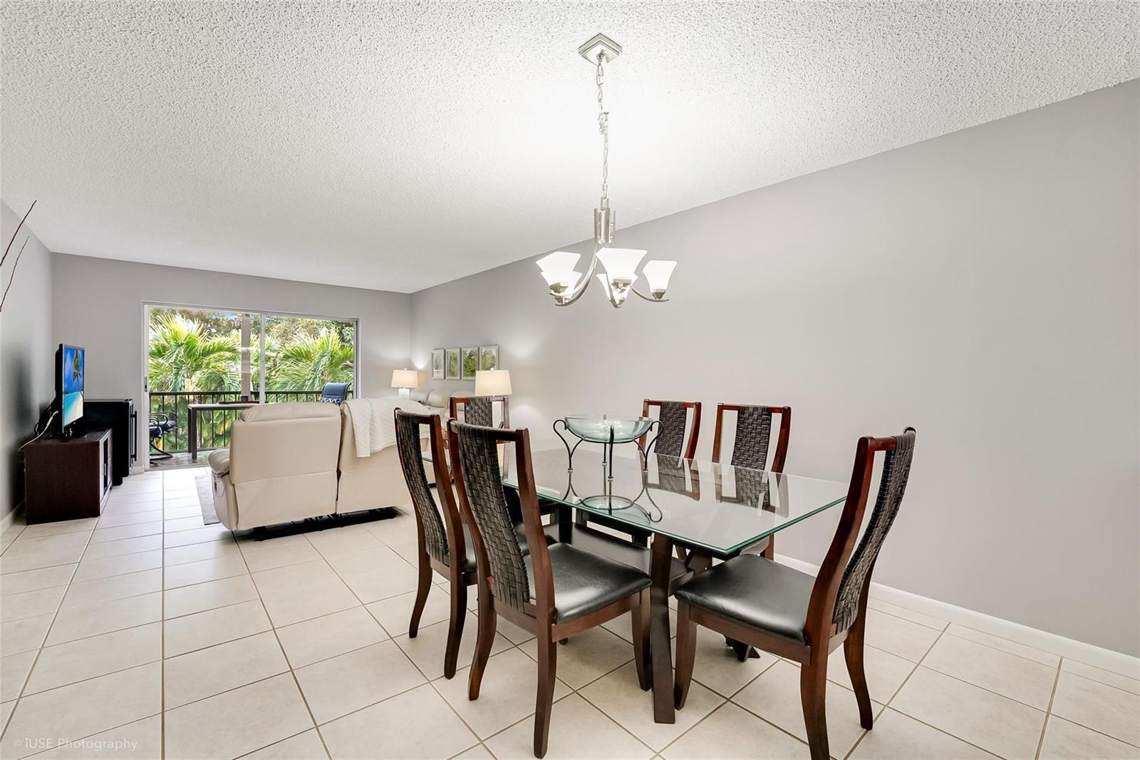 300 S Hollybrook Drive # 302, Pembroke Pines FL 33025 photo 4