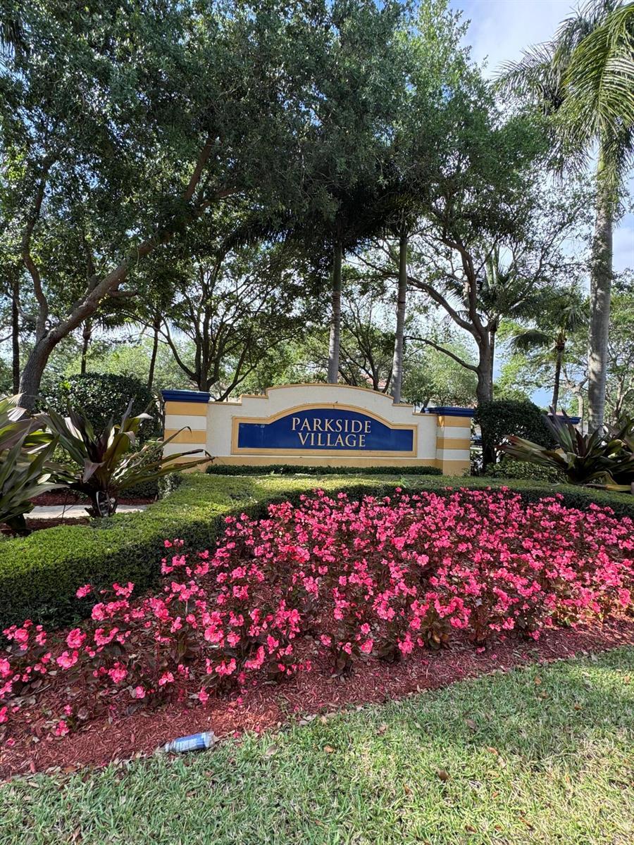 3033 N Evergreen Circle, Boynton Beach FL 33426 photo 2