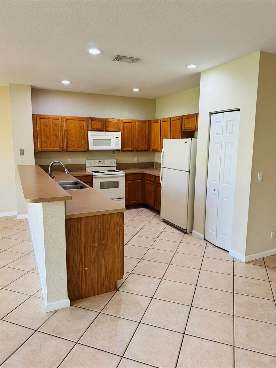 3033 N Evergreen Circle, Boynton Beach FL 33426 photo 5