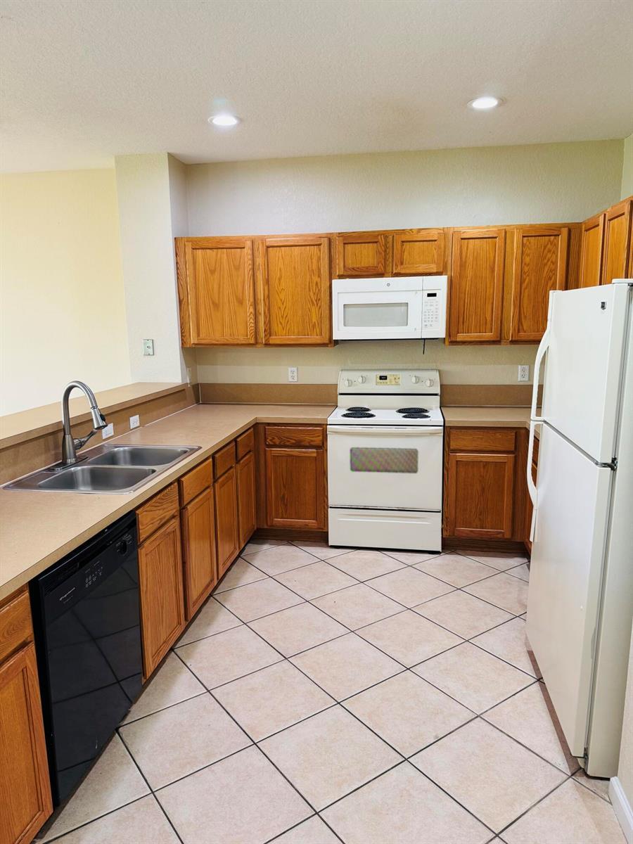 3033 N Evergreen Circle, Boynton Beach FL 33426 photo 4