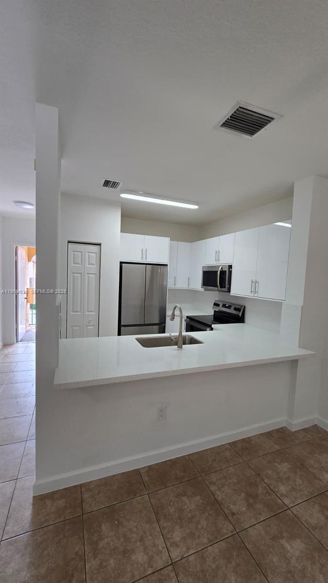 1480 NE 33rd Ave # 210, Homestead FL 33033 photo 2