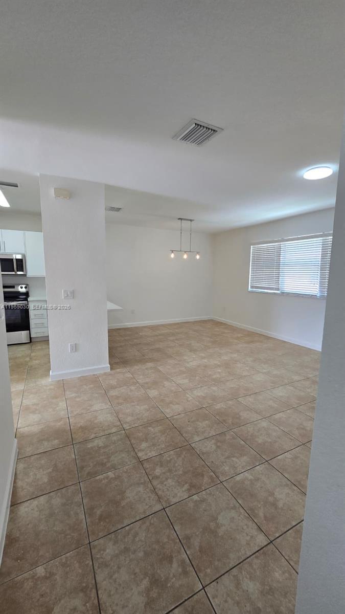 1480 NE 33rd Ave # 210, Homestead FL 33033 photo 3