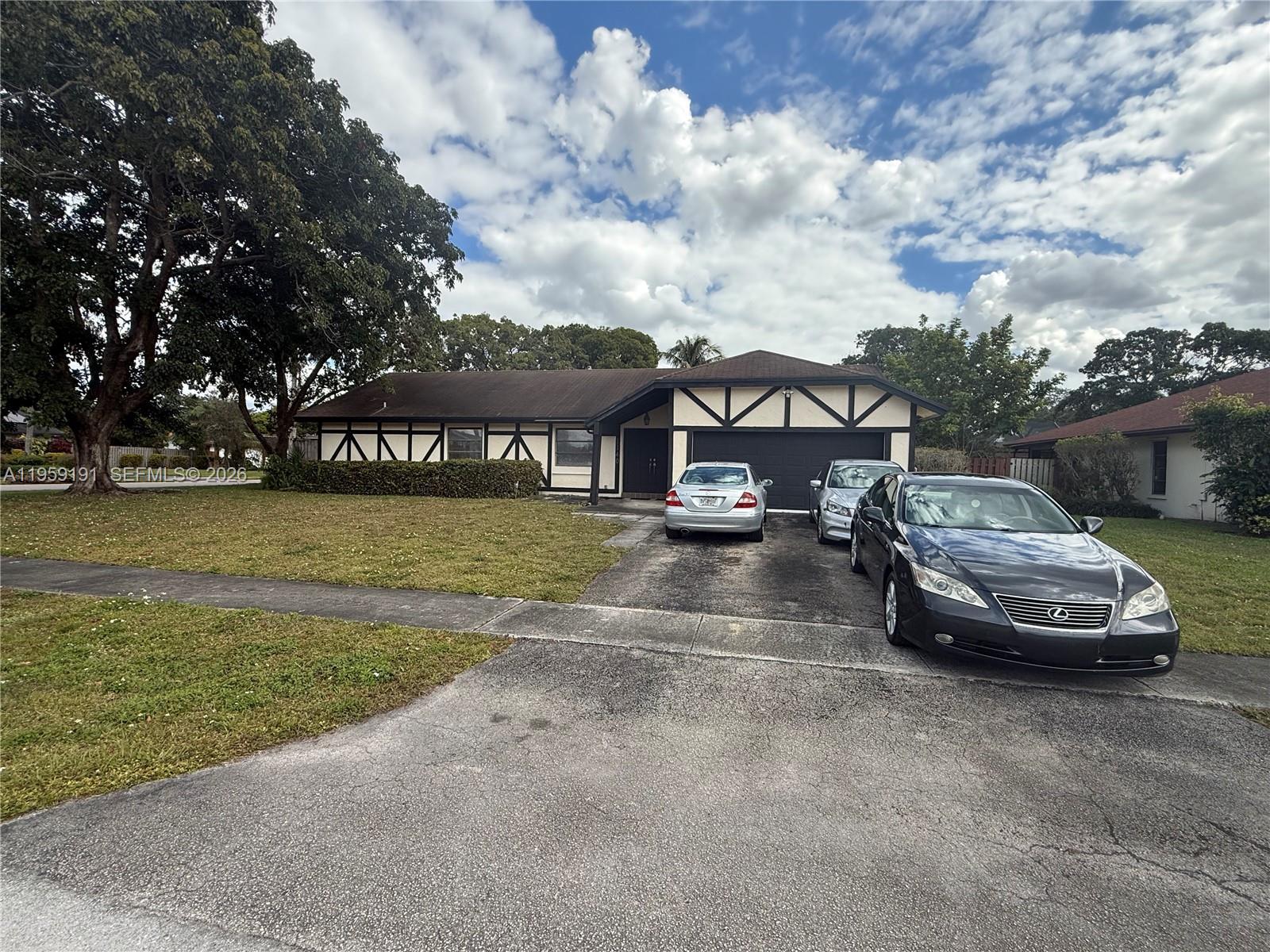 1140 NW 78th Ter, Plantation FL 33322