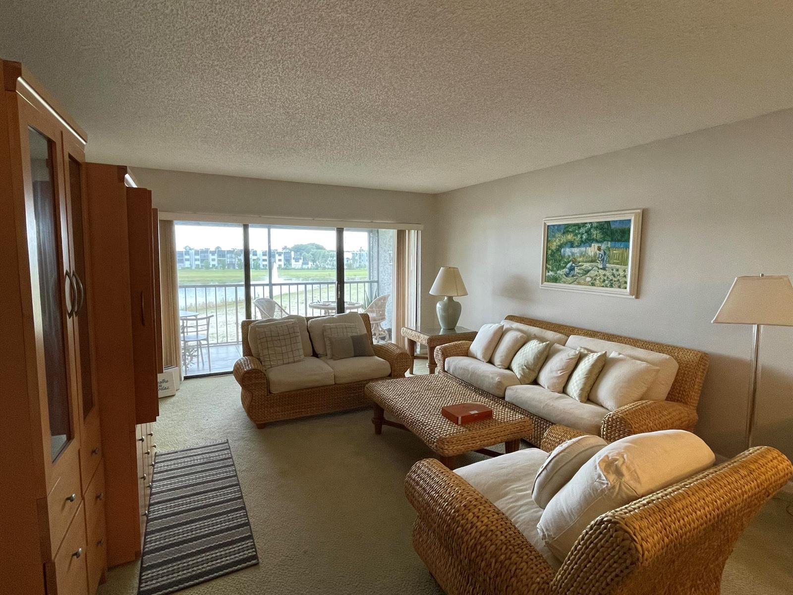 4838 Esedra Court # 304, Lake Worth FL 33467 photo 3