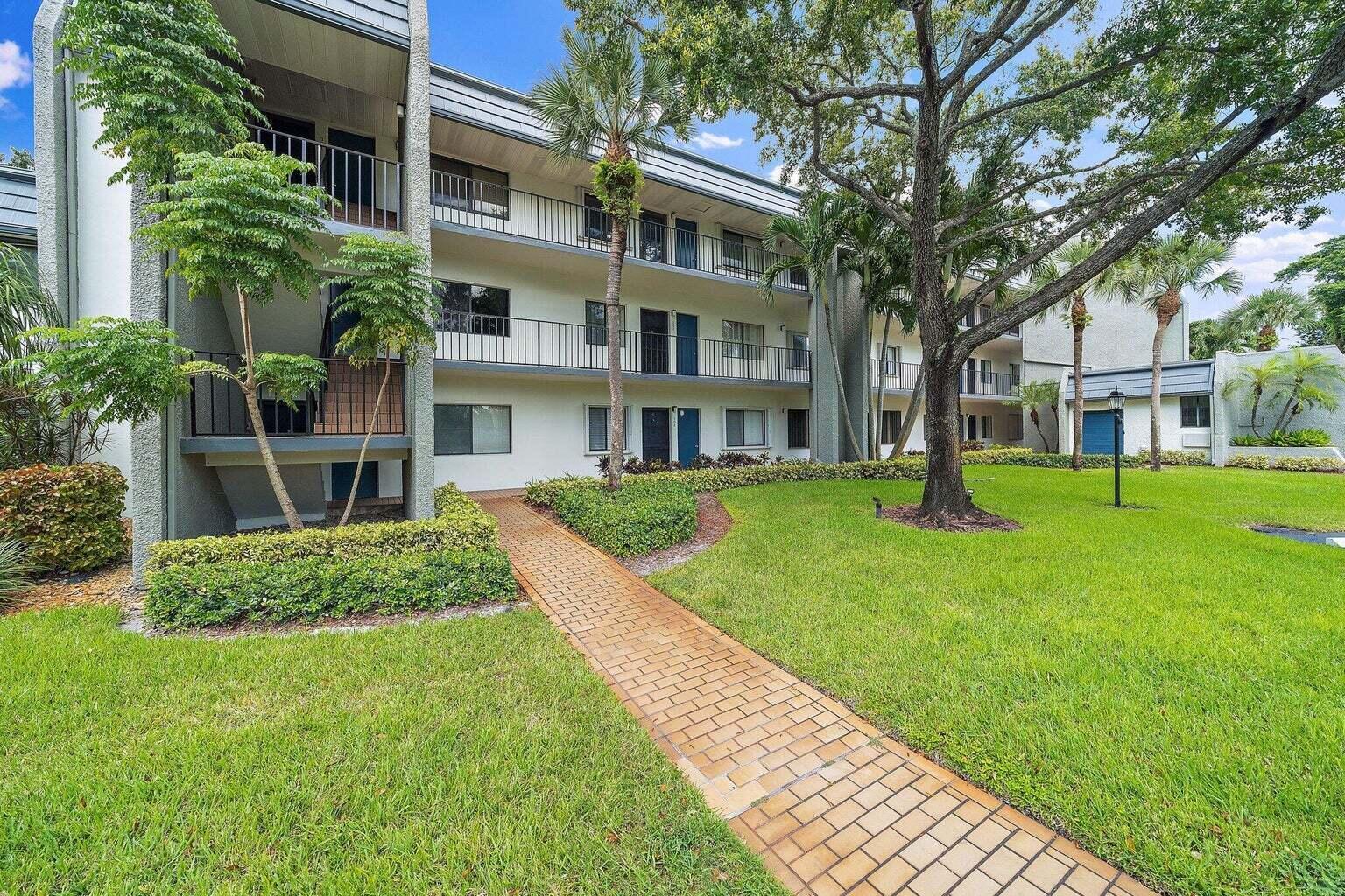 4838 Esedra Court # 304, Lake Worth FL 33467