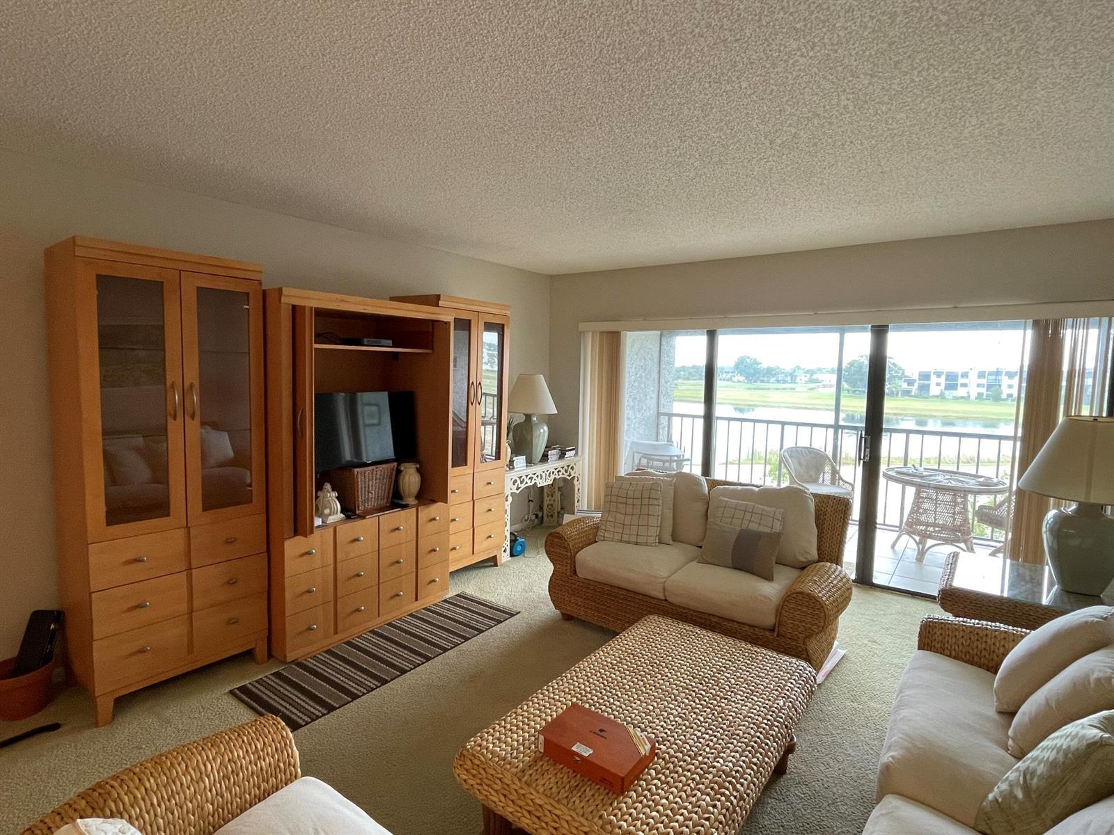 4838 Esedra Court # 304, Lake Worth FL 33467 photo 4