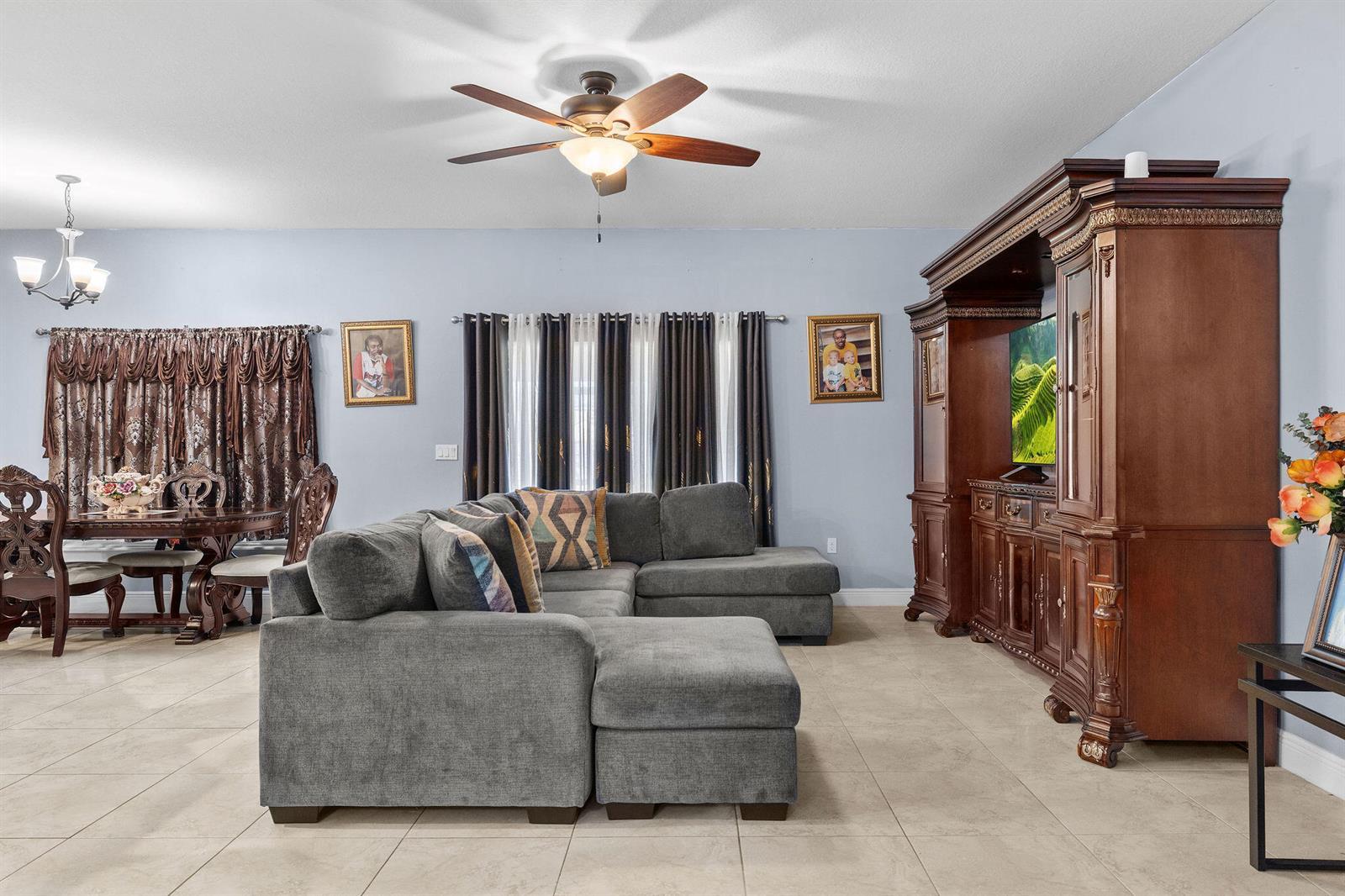 1585 SW Merchant Lane, Port St. Lucie FL 34953 photo 4