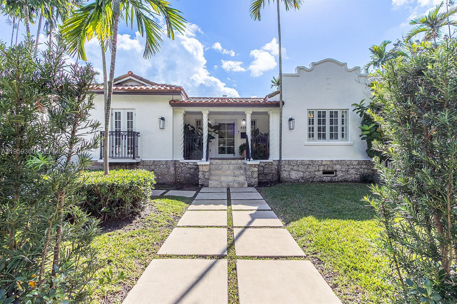 428 Giralda Ave, Coral Gables FL 33134 photo 4