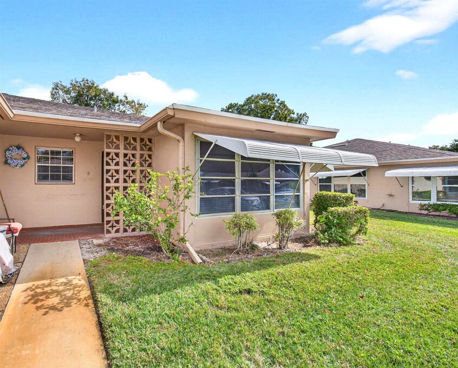 1327 High Point Way SE # D, Delray Beach FL 33445 photo 2
