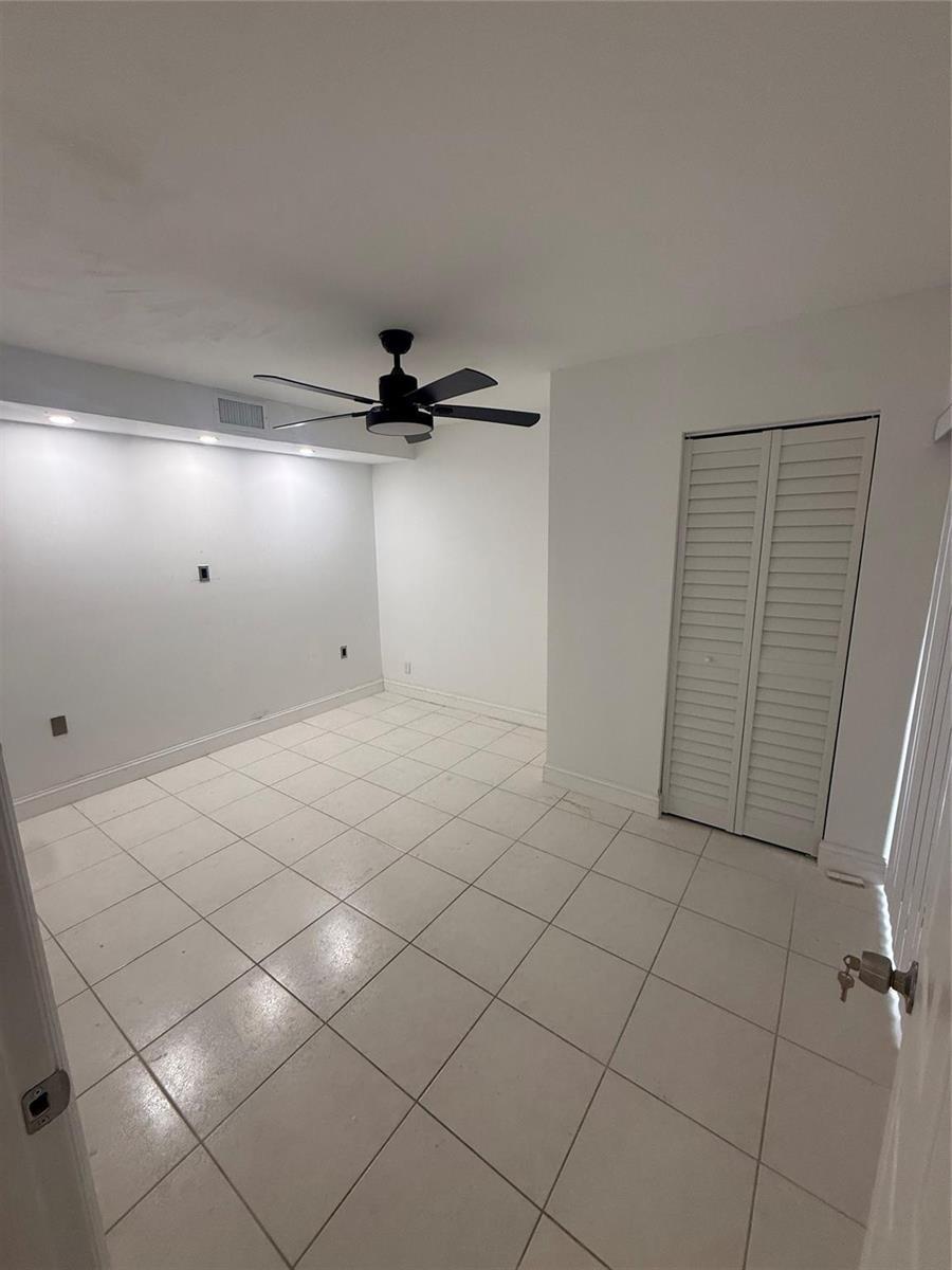 9138 SW 23rd Street # B, Davie FL 33324 photo 2
