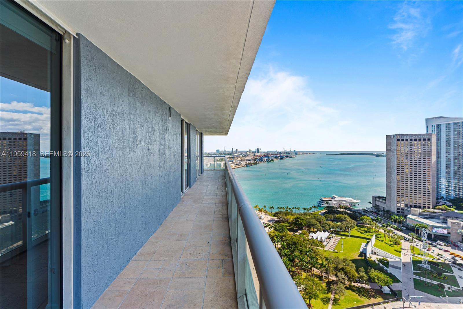50 Biscayne Blvd # 3010, Miami FL 33132 photo 4