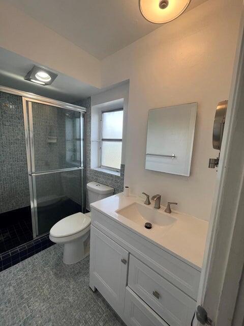 1000 NE 14th Avenue # 401, Hallandale Beach FL 33009 photo 3