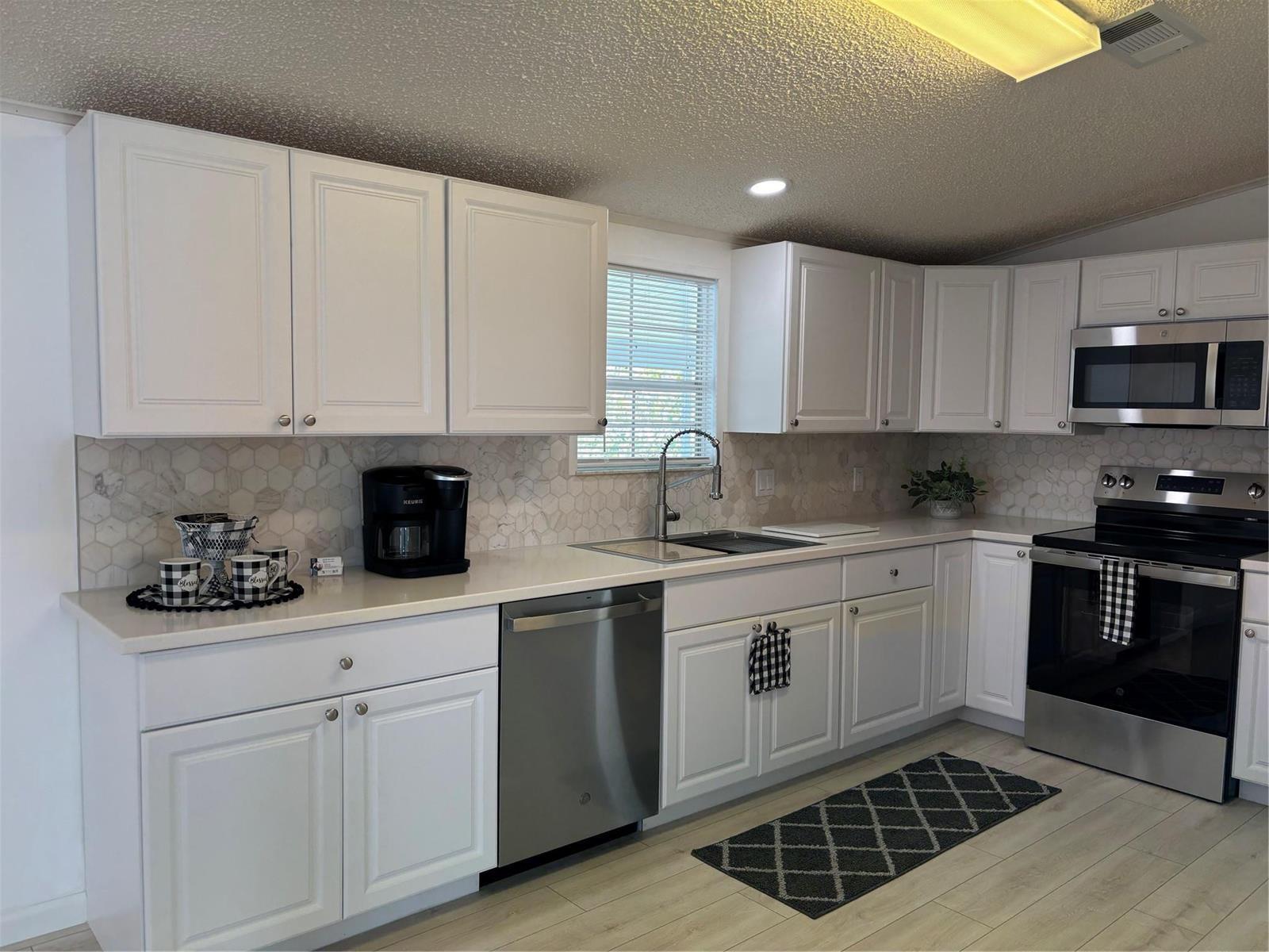 1622 SW 35th Circle, Okeechobee FL 34974 photo 4