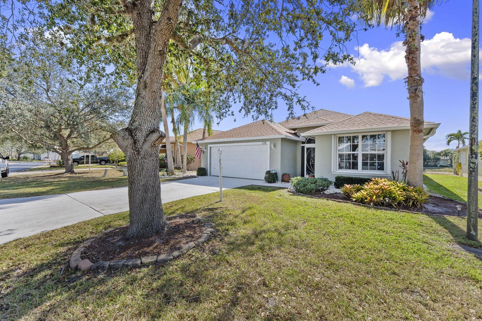 524 SW Cyrilla Trail SW, Port St. Lucie FL 34953 photo 2