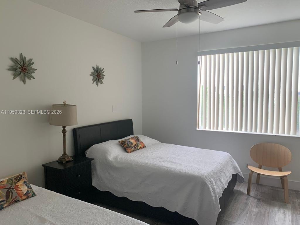 20 Key West Ct, Weston FL 33326 photo 5
