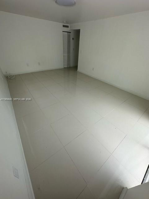 3527 NE 168th St # 202, North Miami Beach FL 33160 photo 3