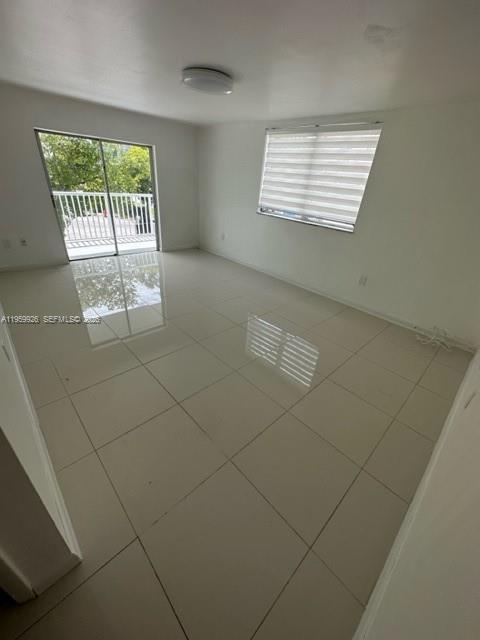 3527 NE 168th St # 202, North Miami Beach FL 33160 photo 4