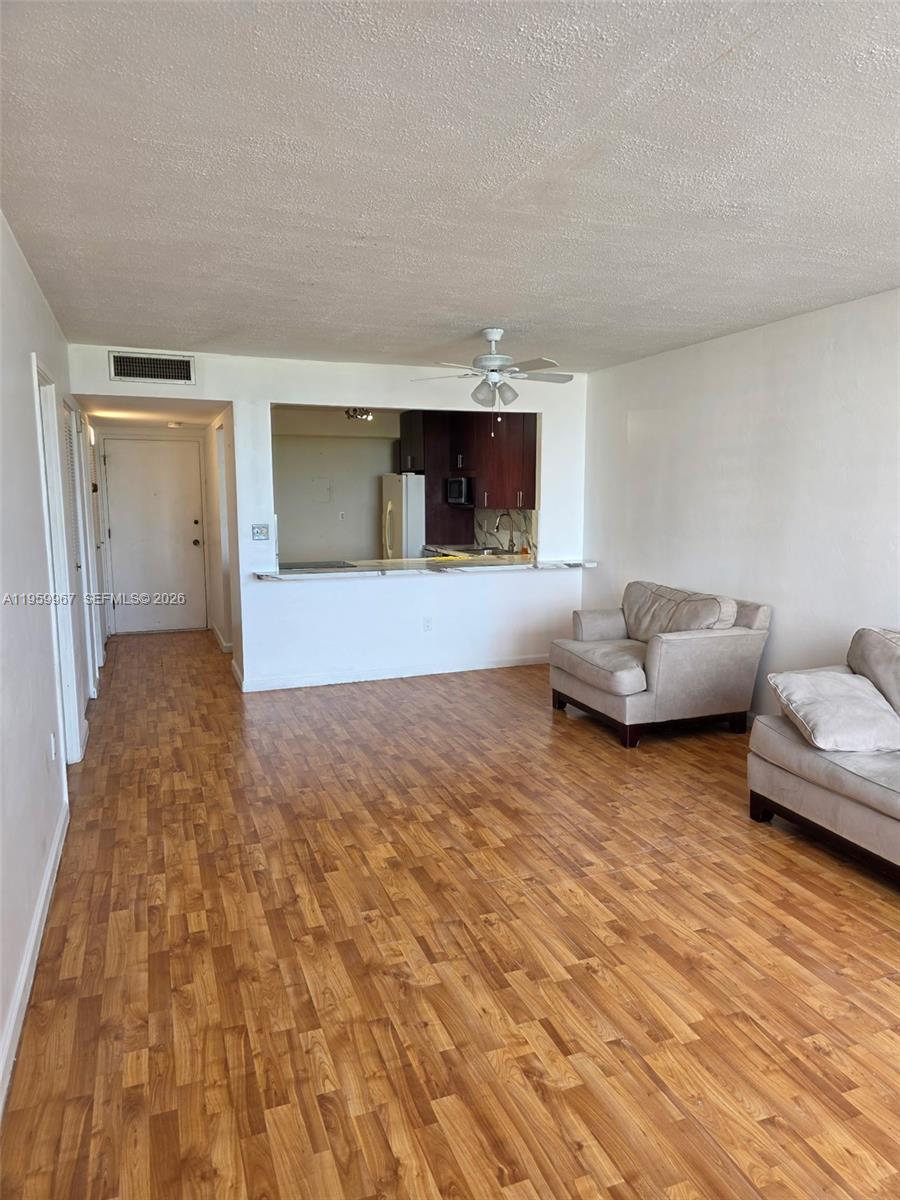 1351 NE Miami Gardens Dr # 501E, Miami FL 33179 photo 4