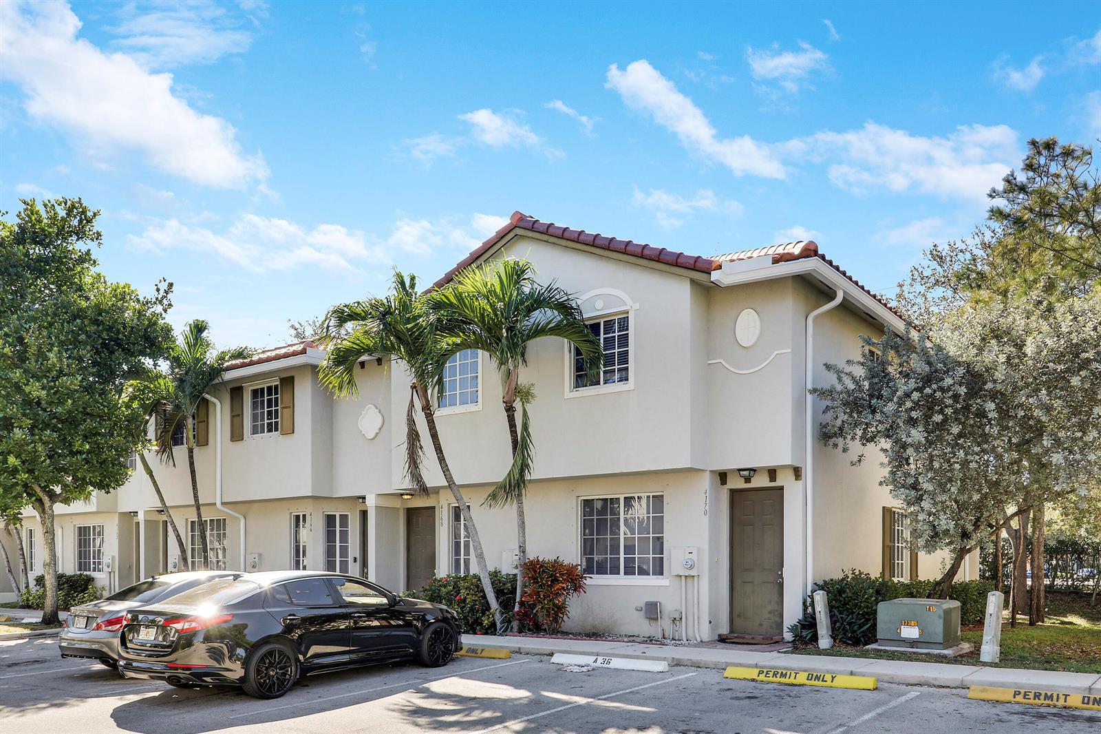 4170 Napoli Lake Drive, Riviera Beach FL 33410