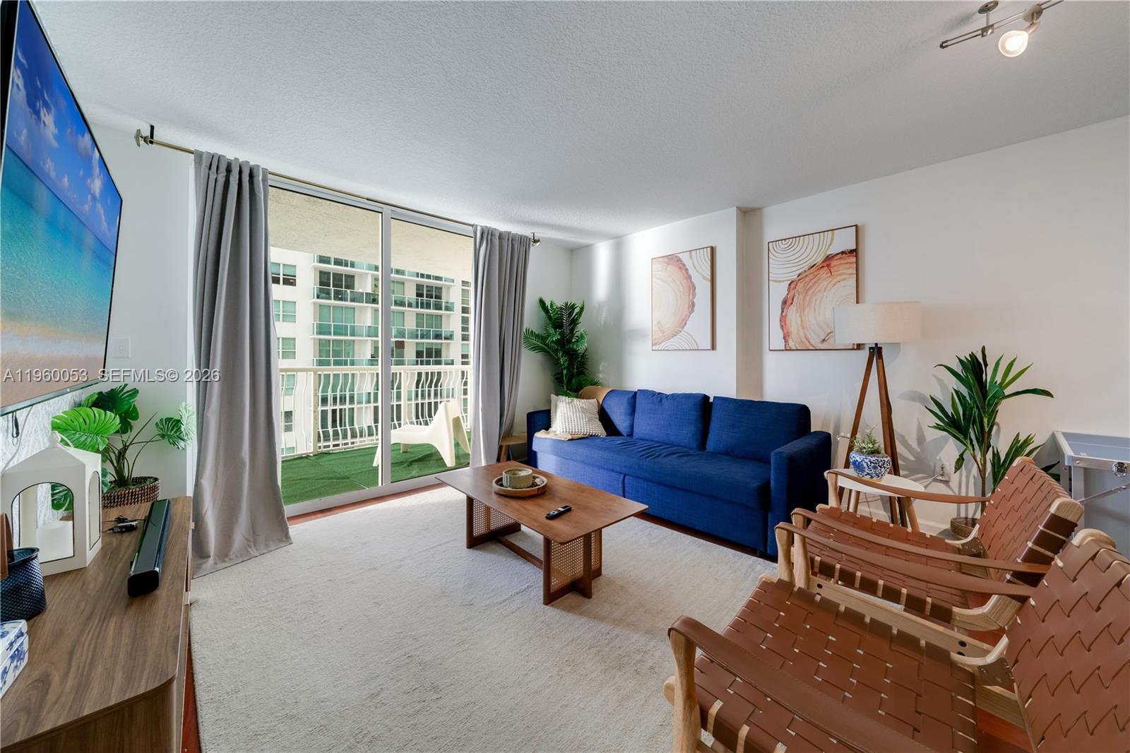 1200 Brickell Bay Dr # 1705, Miami FL 33131 photo 2